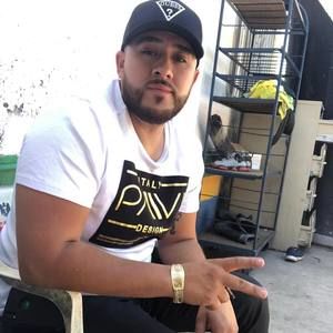 Meet your Posher, Ian